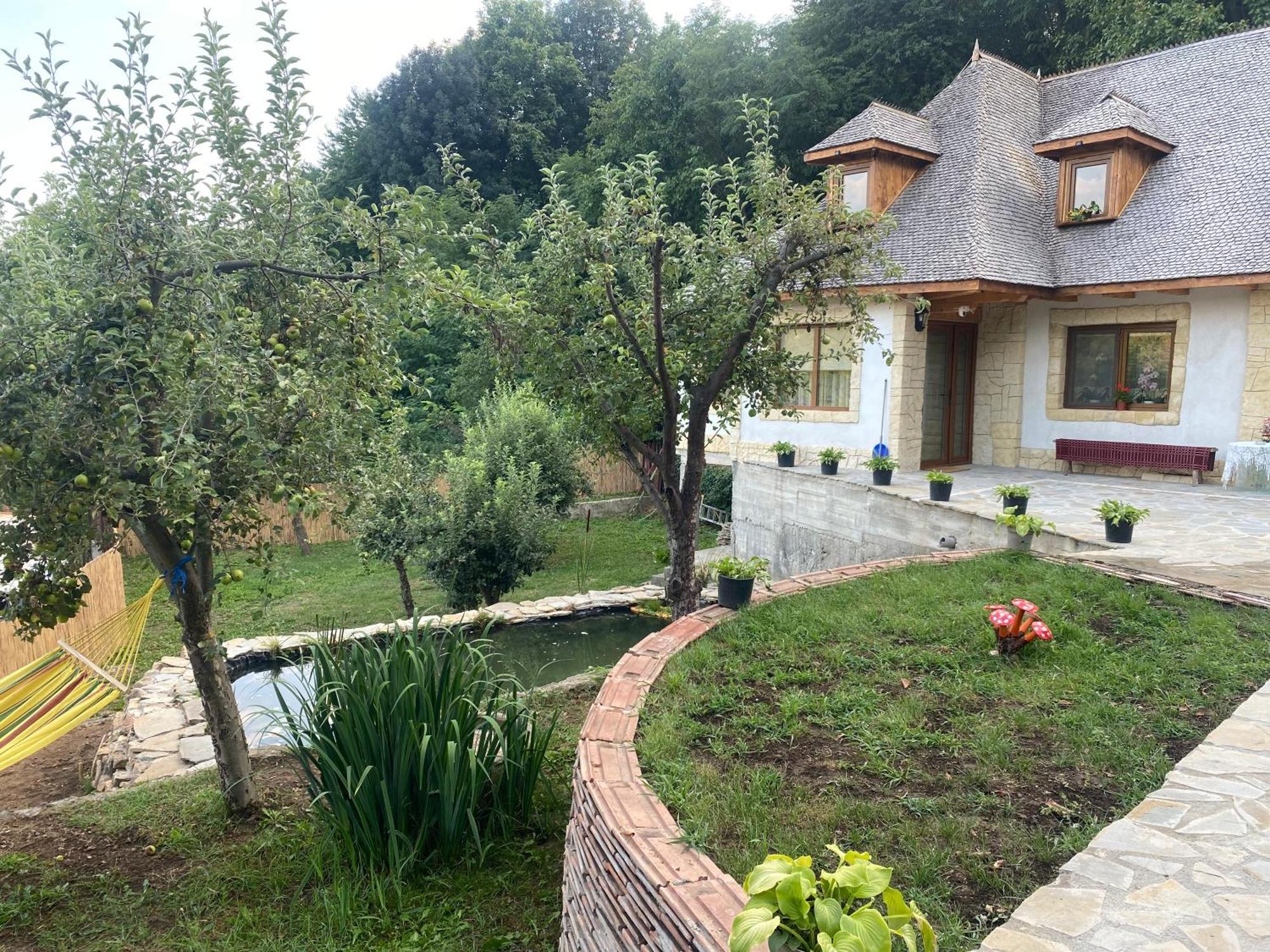 Вілла Casa Cu Sindrila Валеній-де-Мунте Екстер'єр фото