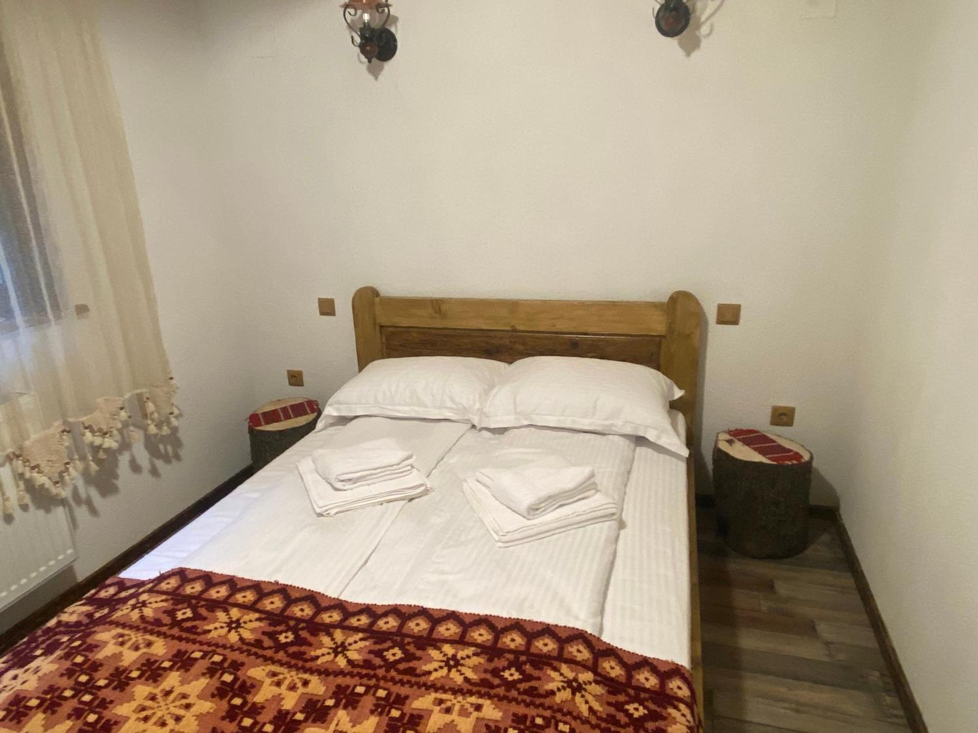 Вілла Casa Cu Sindrila Валеній-де-Мунте Екстер'єр фото